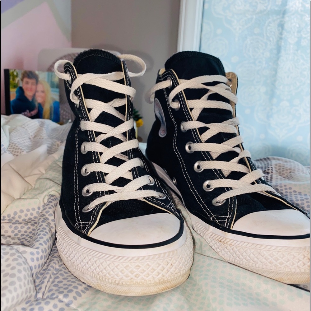 HIGH TOP BLACK CONVERSE